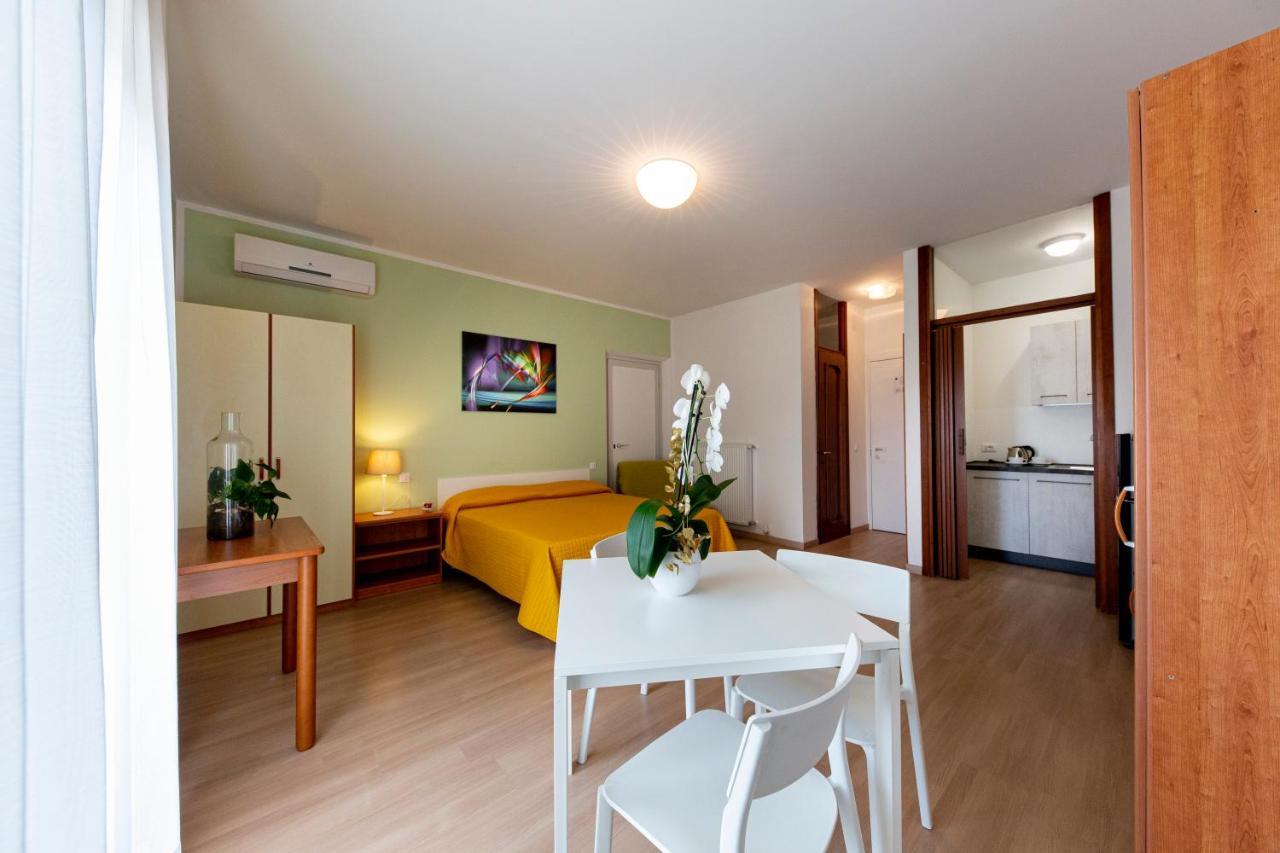 Holiday Appartamenti Grado Exterior foto