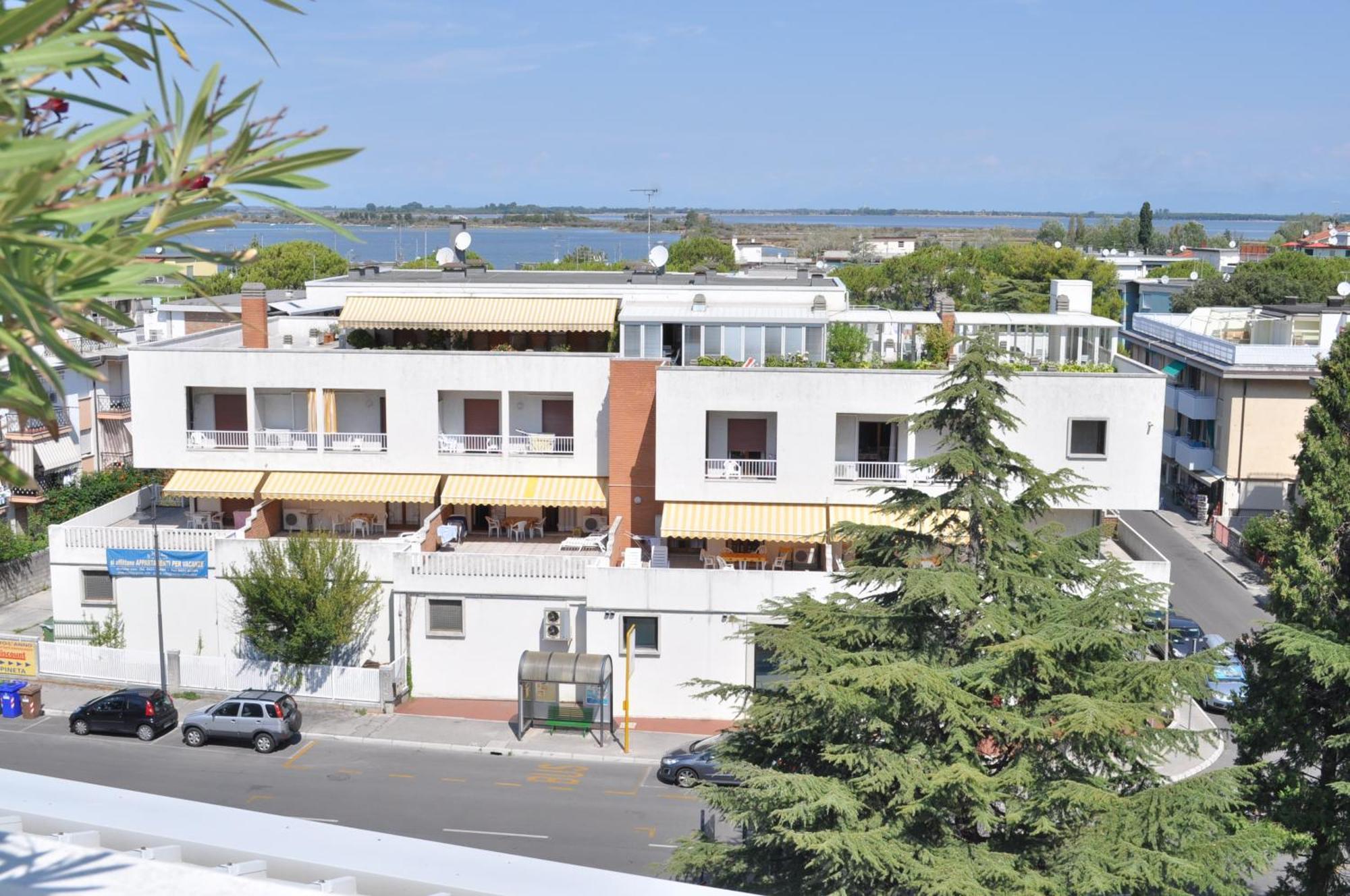 Holiday Appartamenti Grado Exterior foto